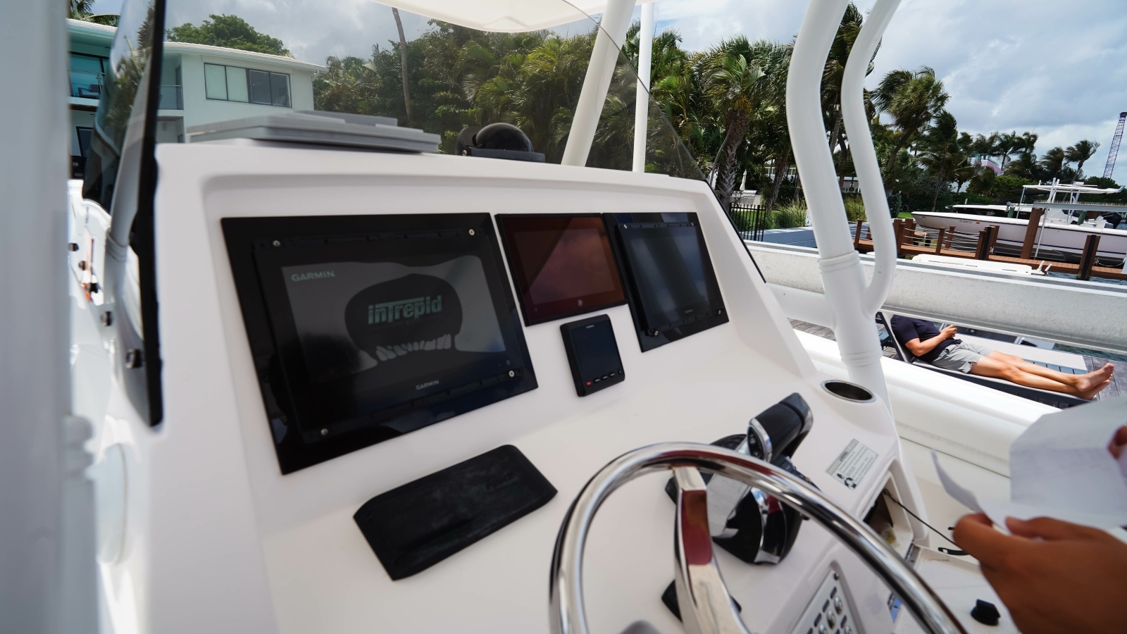 37ft Intrepid Yacht For Sale