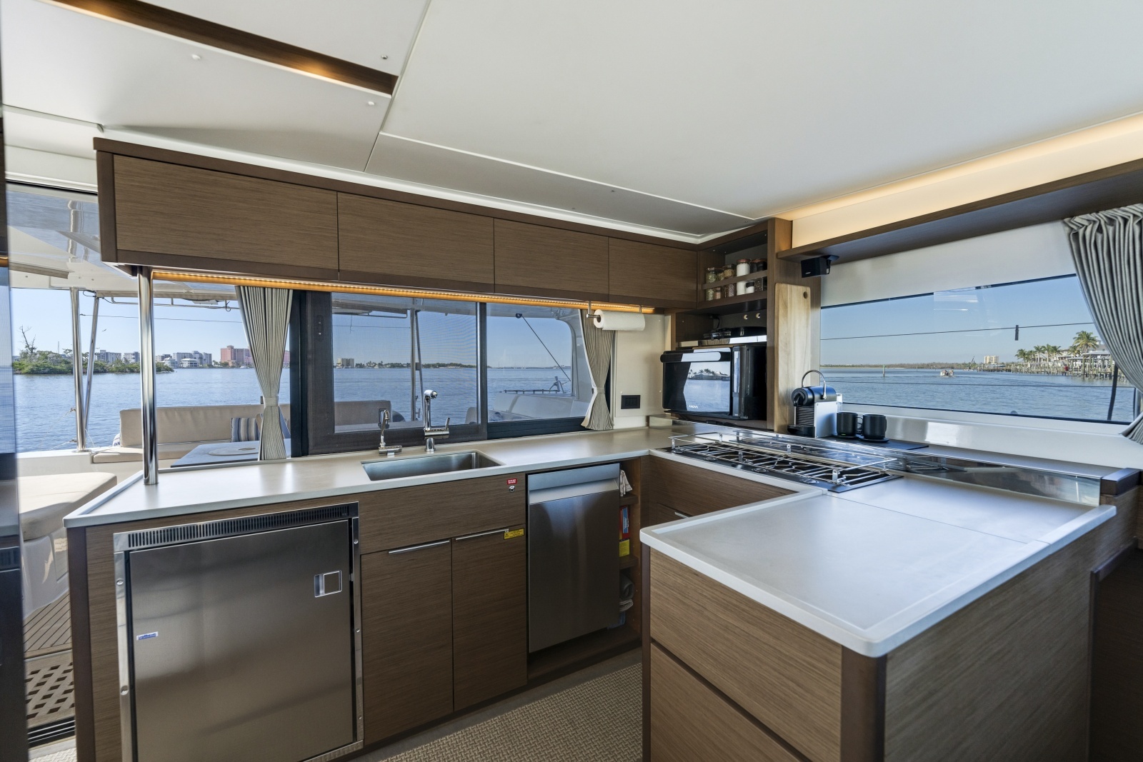 Crazy Idea 46ft Lagoon Yacht For Sale