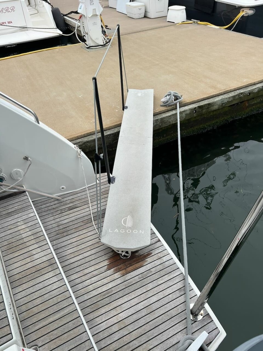 Crazy Idea 46ft Lagoon Yacht For Sale