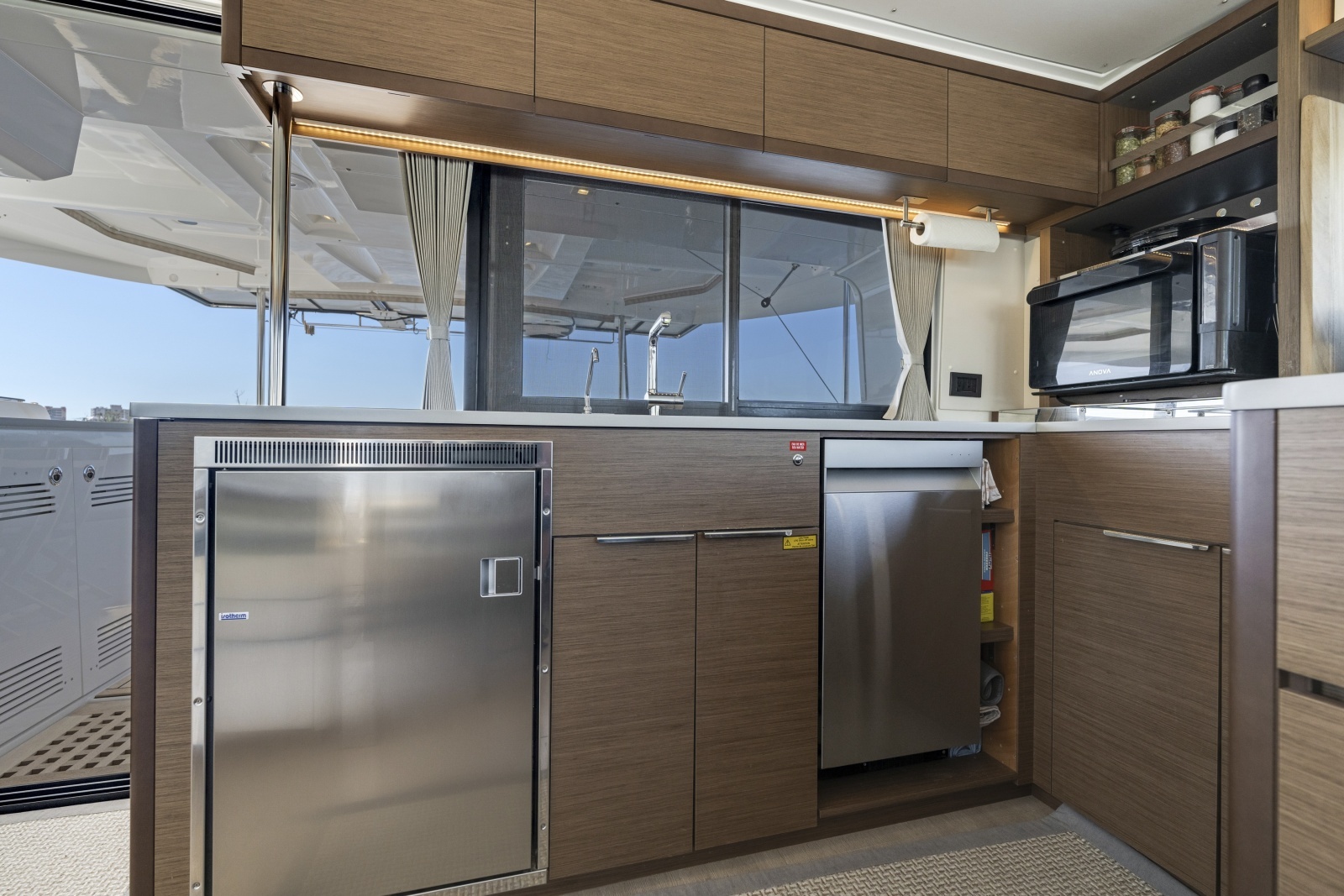 Crazy Idea 46ft Lagoon Yacht For Sale