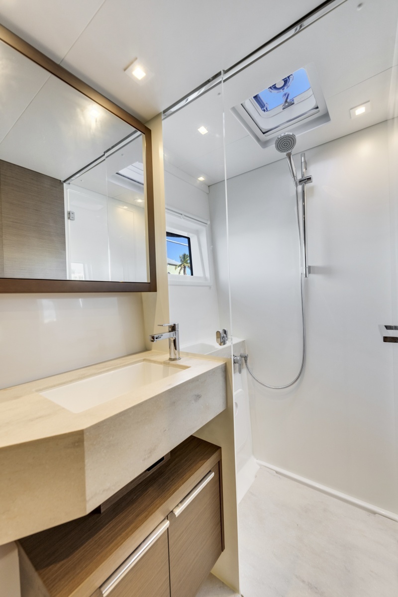 Crazy Idea 46ft Lagoon Yacht For Sale