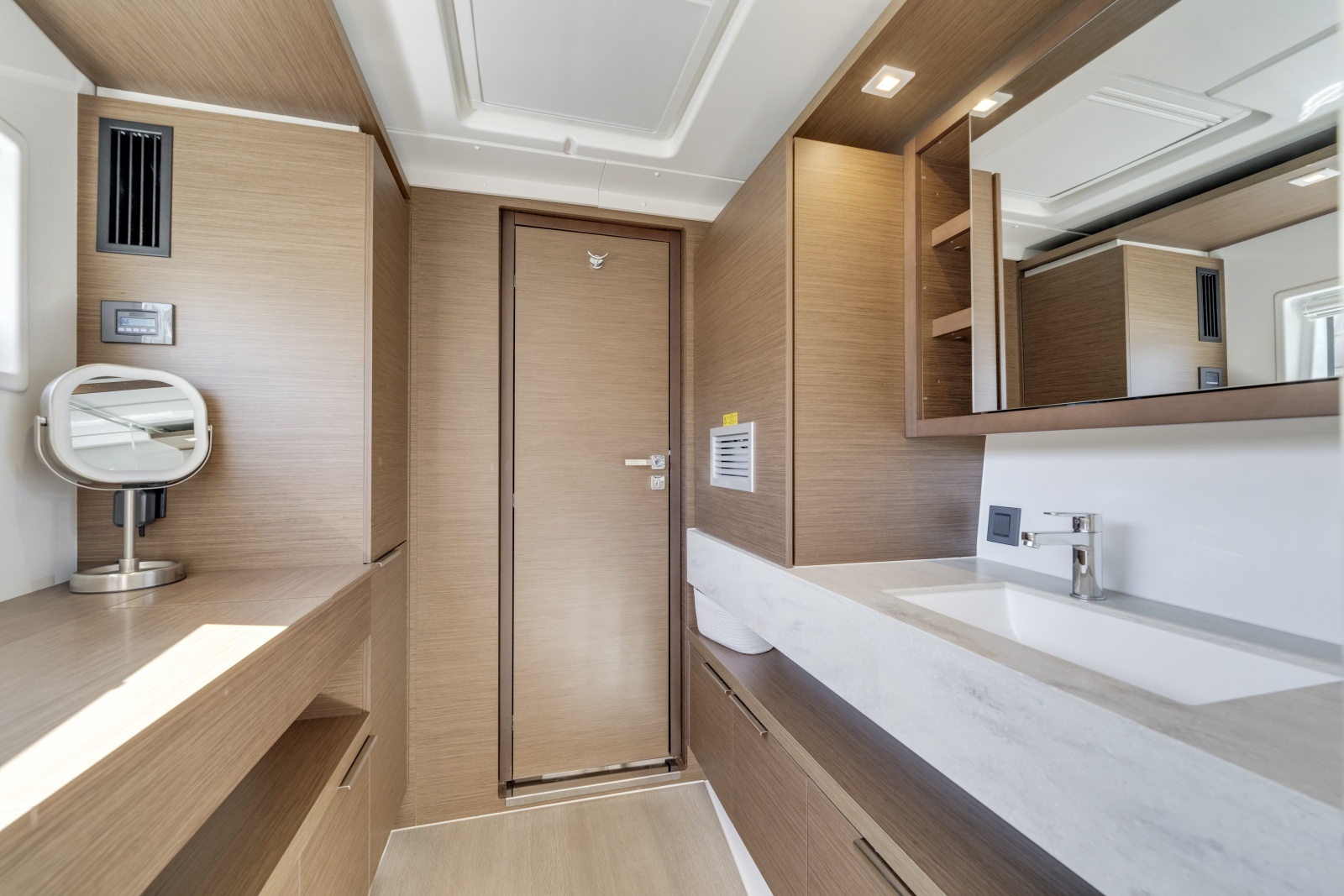 Crazy Idea 46ft Lagoon Yacht For Sale