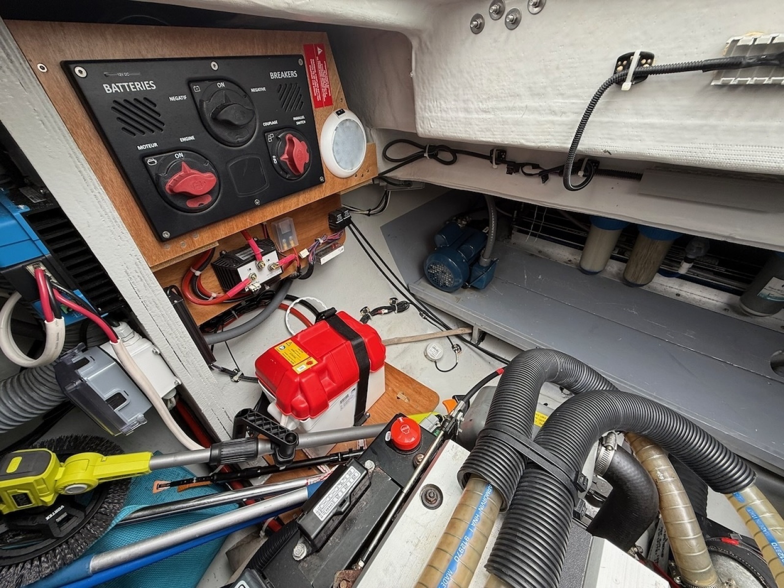 Crazy Idea 46ft Lagoon Yacht For Sale