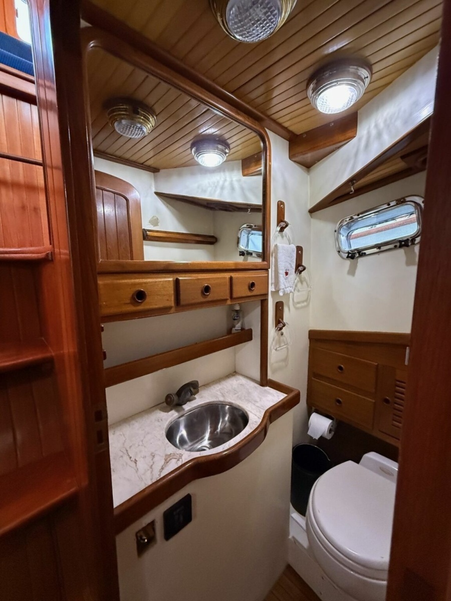 Tucker 37ft Lord Nelson Yacht For Sale