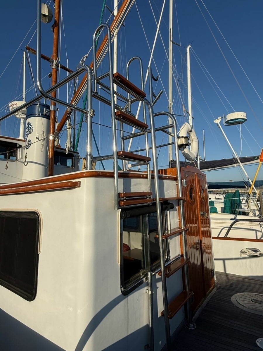 Tucker 37ft Lord Nelson Yacht For Sale