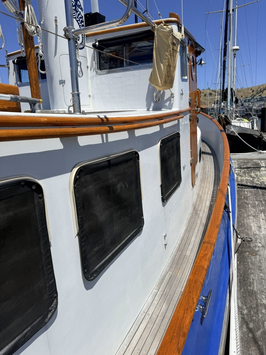 Tucker 37ft Lord Nelson Yacht For Sale