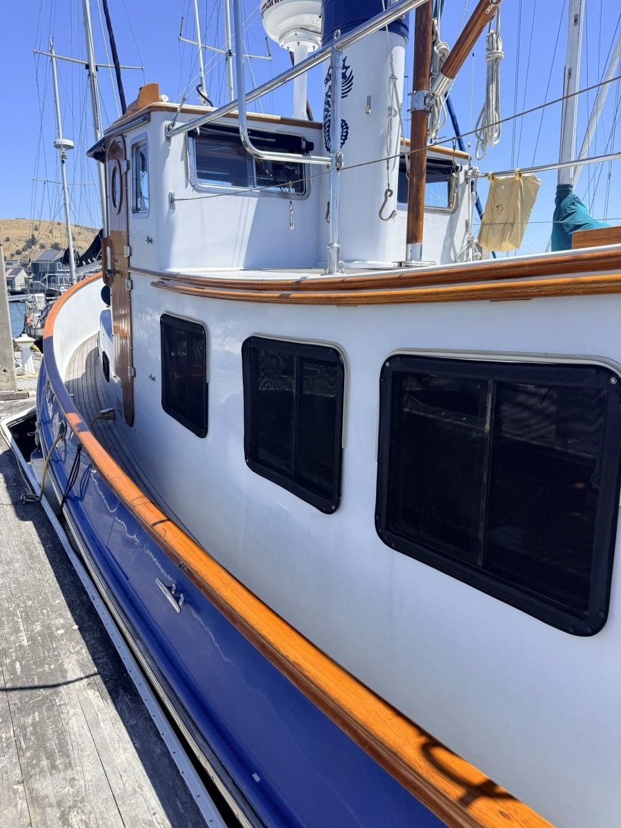 Tucker 37ft Lord Nelson Yacht For Sale