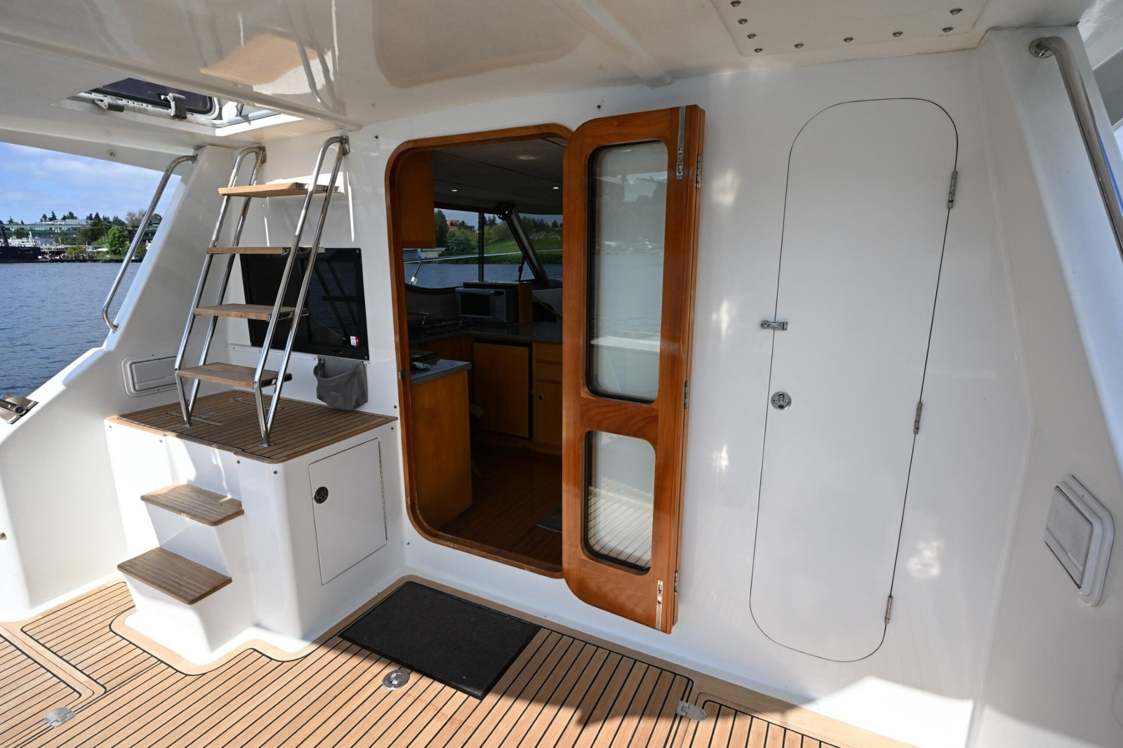 Fast Forward 41ft Powercat Yacht For Sale