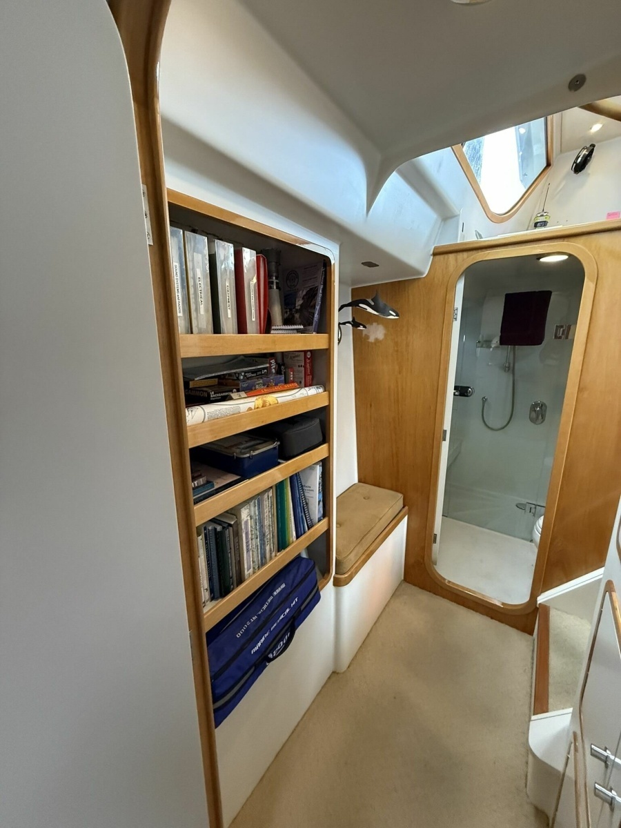 Fast Forward 41ft Powercat Yacht For Sale
