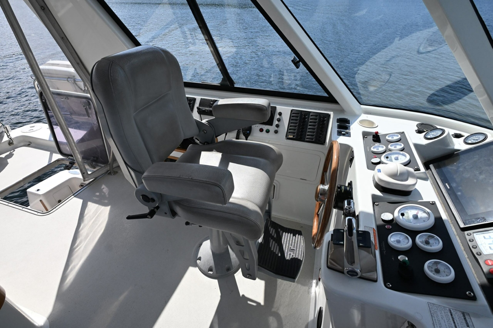 2002 Powercat 41.4