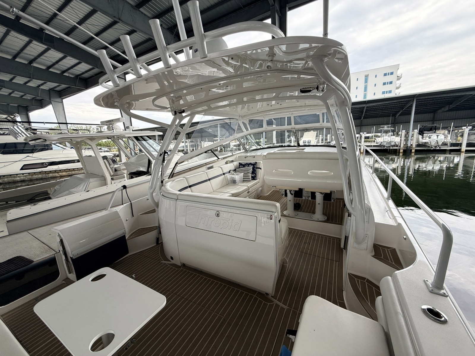 43ft Intrepid Yacht For Sale