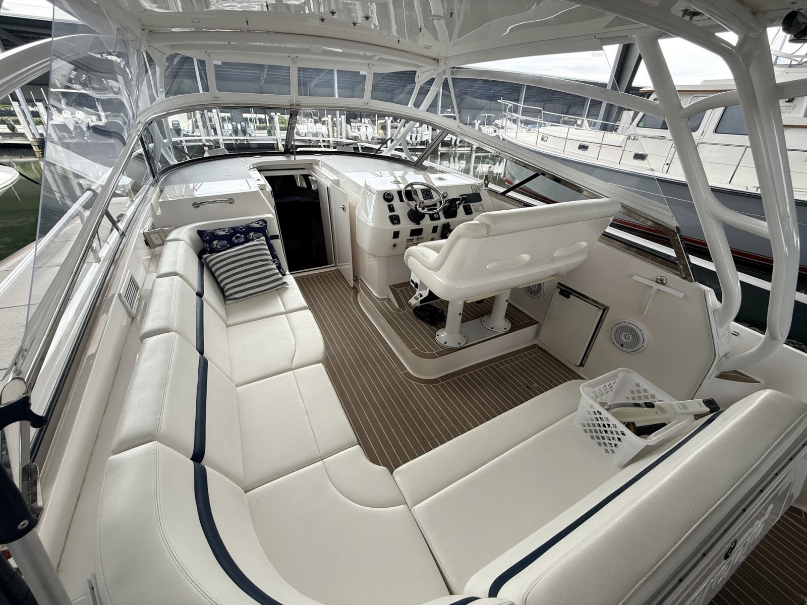 43ft Intrepid Yacht For Sale