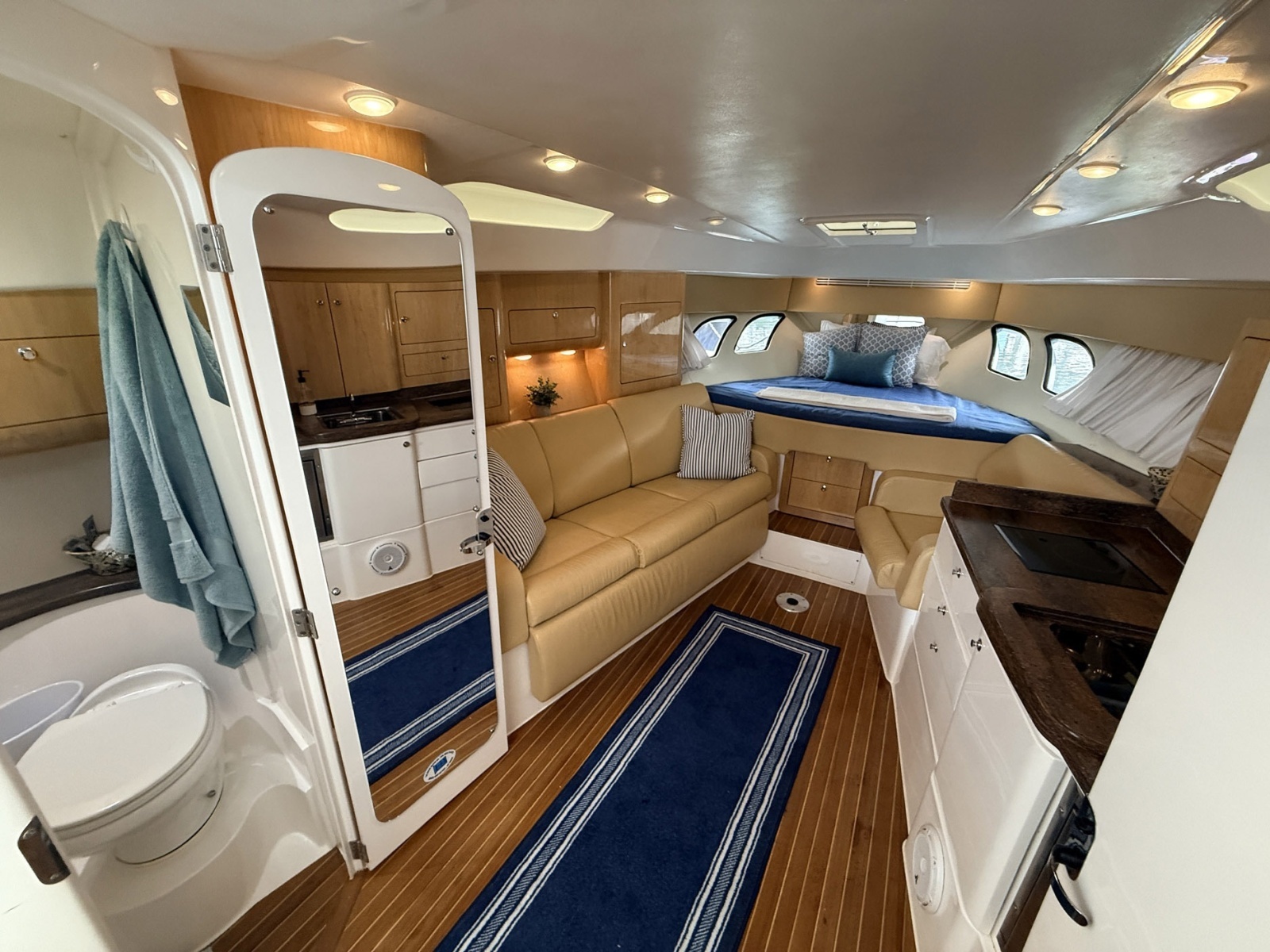 43ft Intrepid Yacht For Sale