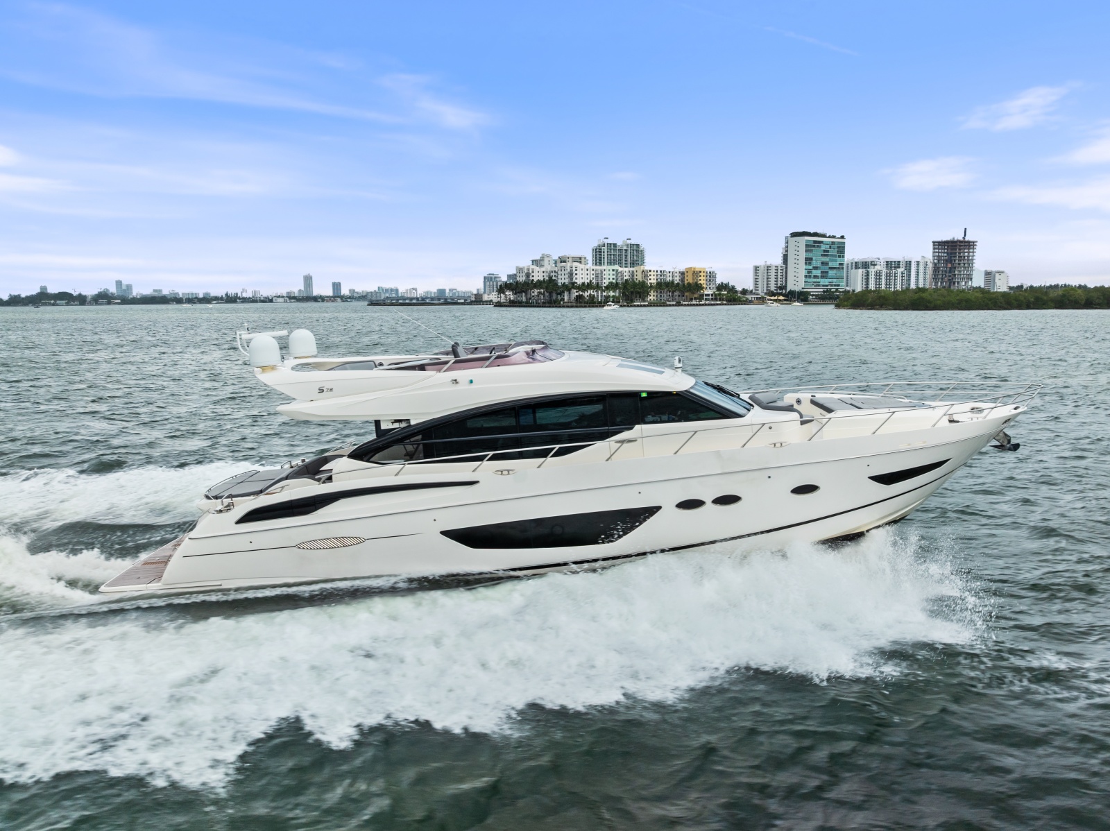 2014 Princess S72