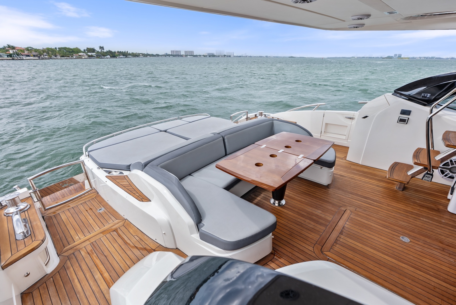 2014 Princess S72