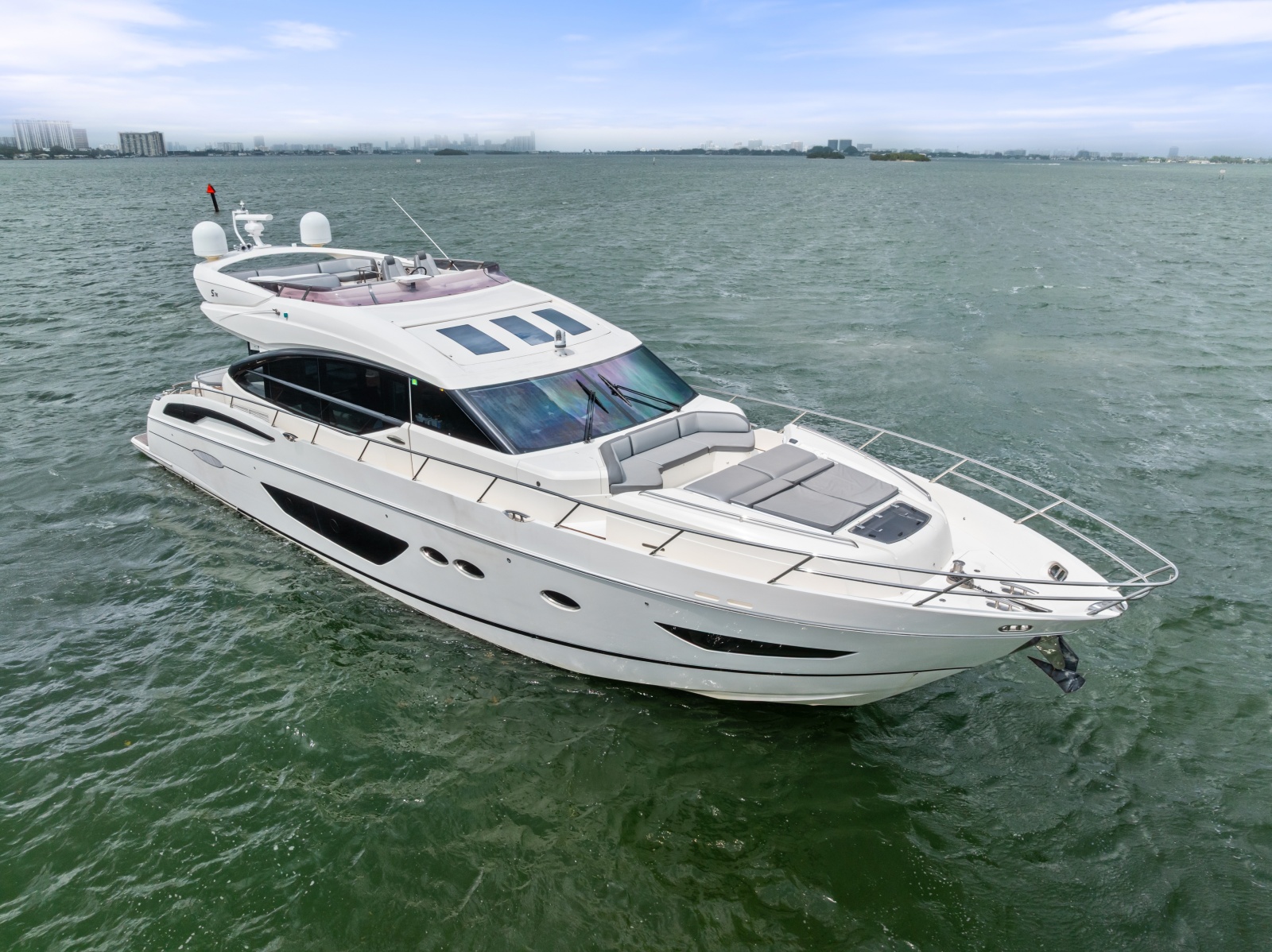 2014 Princess S72