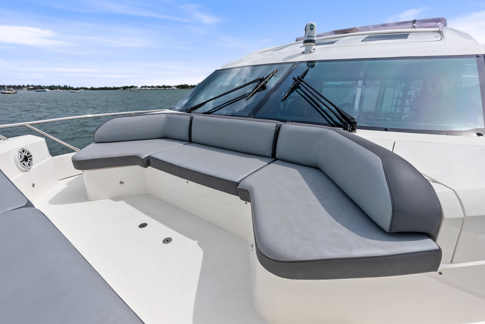 2014 Princess S72