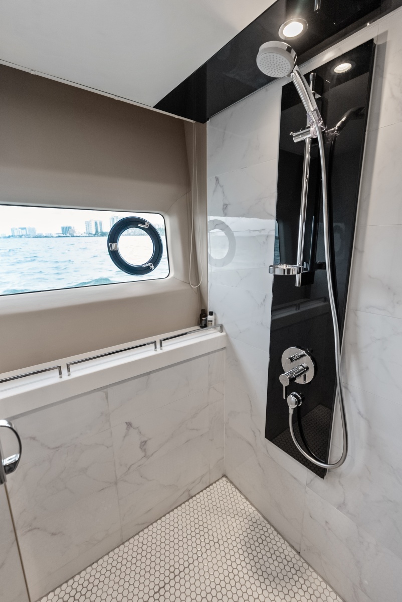 2014 Princess S72