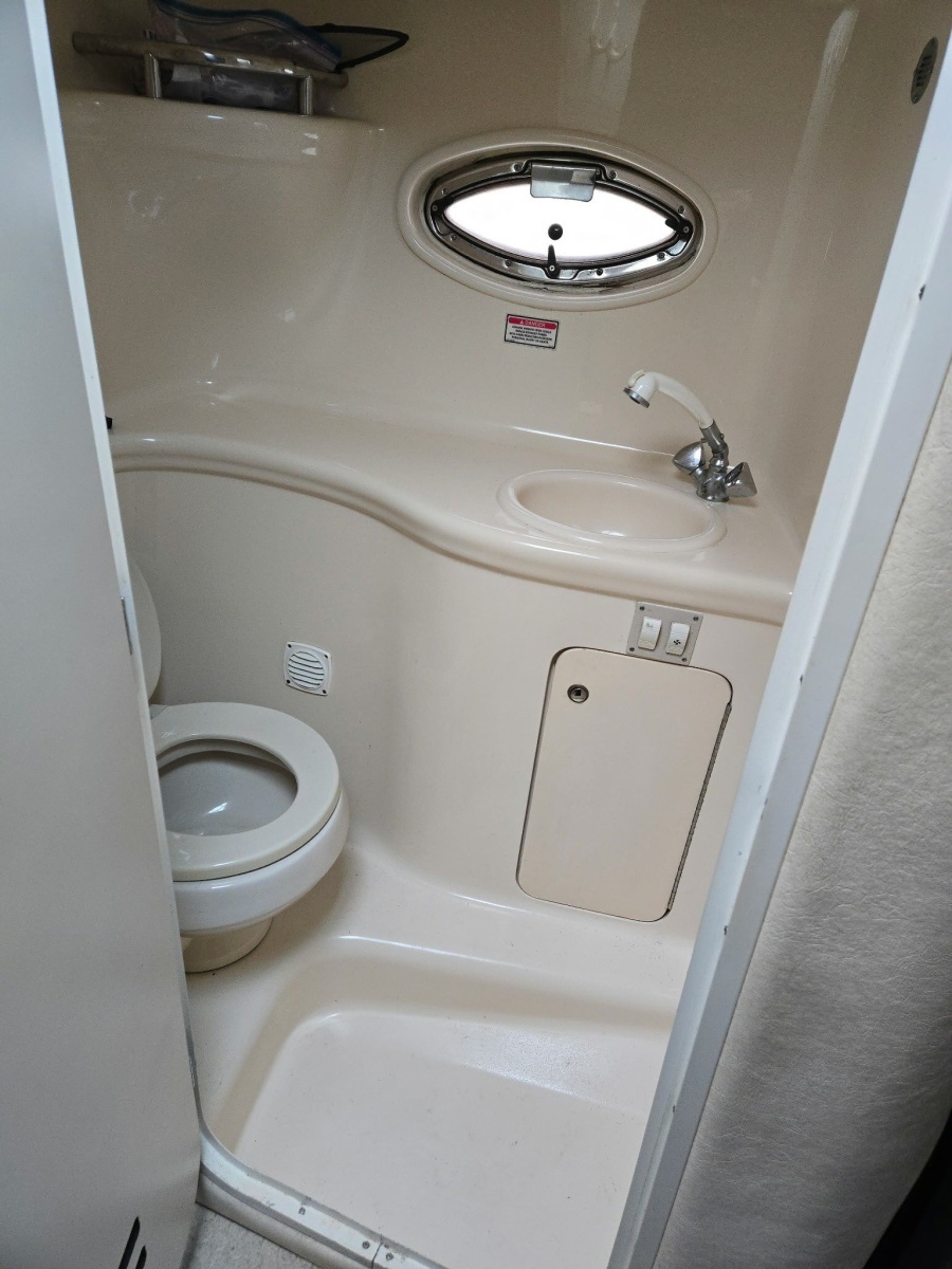2003 Sea Ray 290 Amberjack