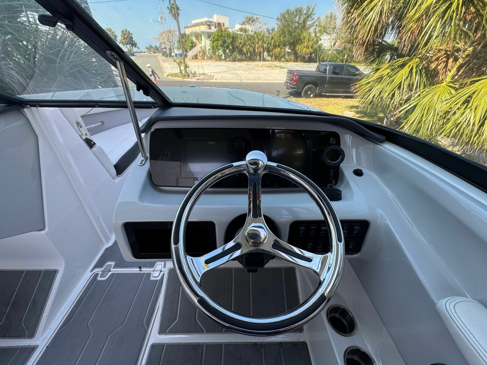 22ft Regal Yacht For Sale