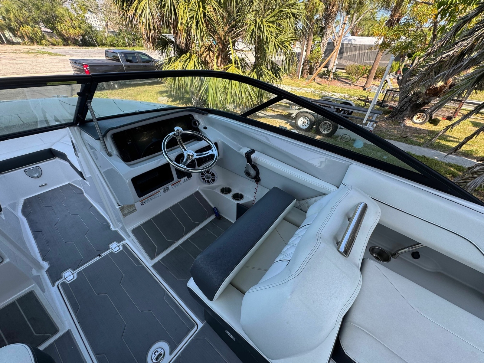 22ft Regal Yacht For Sale