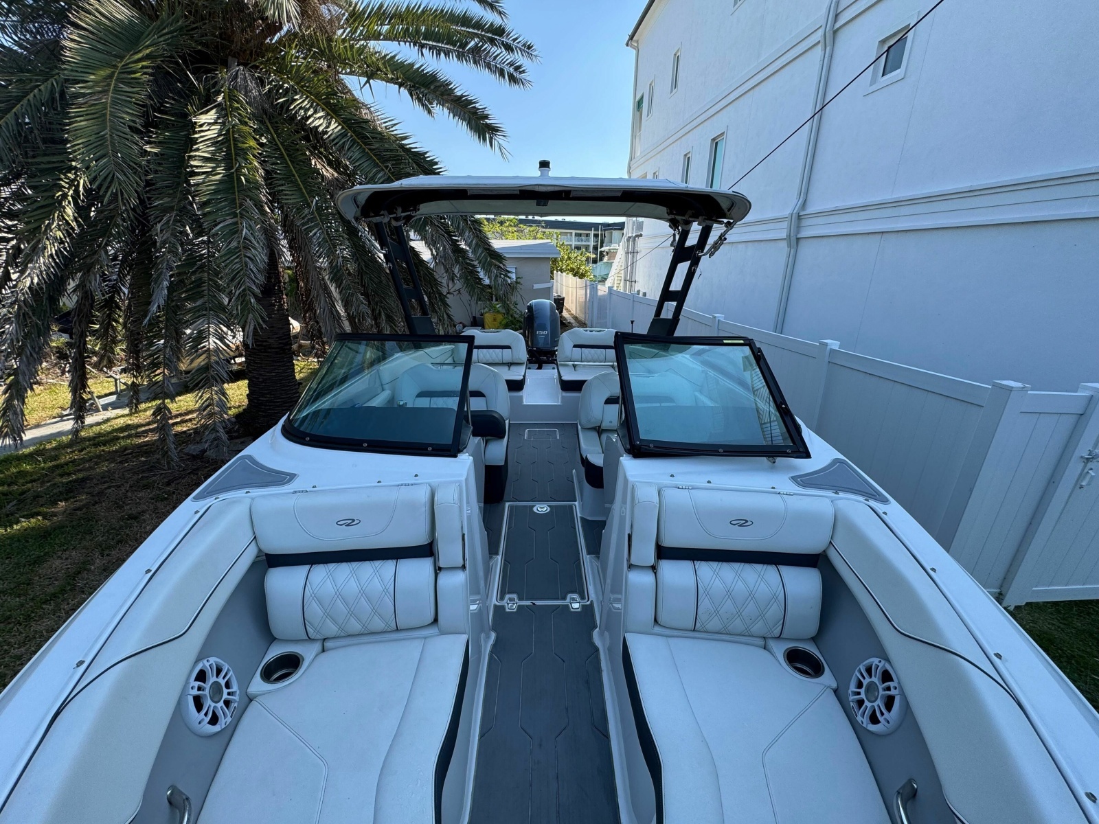 22ft Regal Yacht For Sale