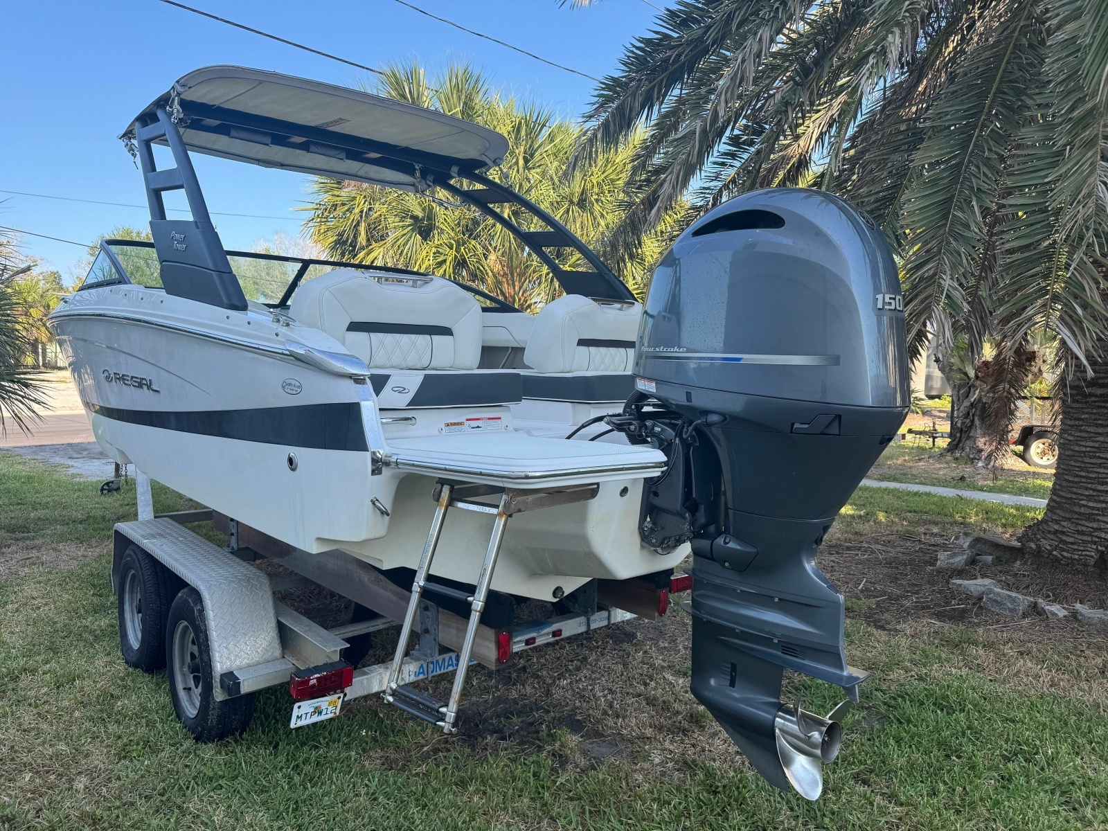 22ft Regal Yacht For Sale