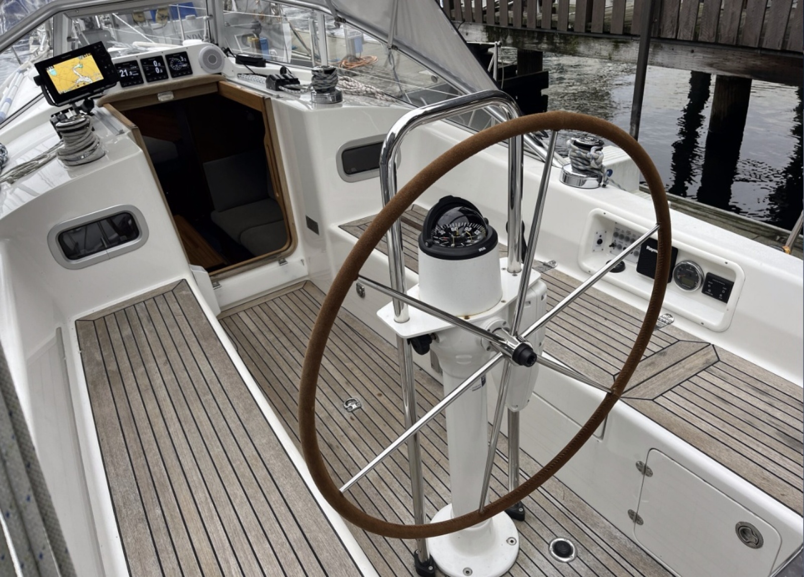 31ft Hallberg Rassy Yacht For Sale