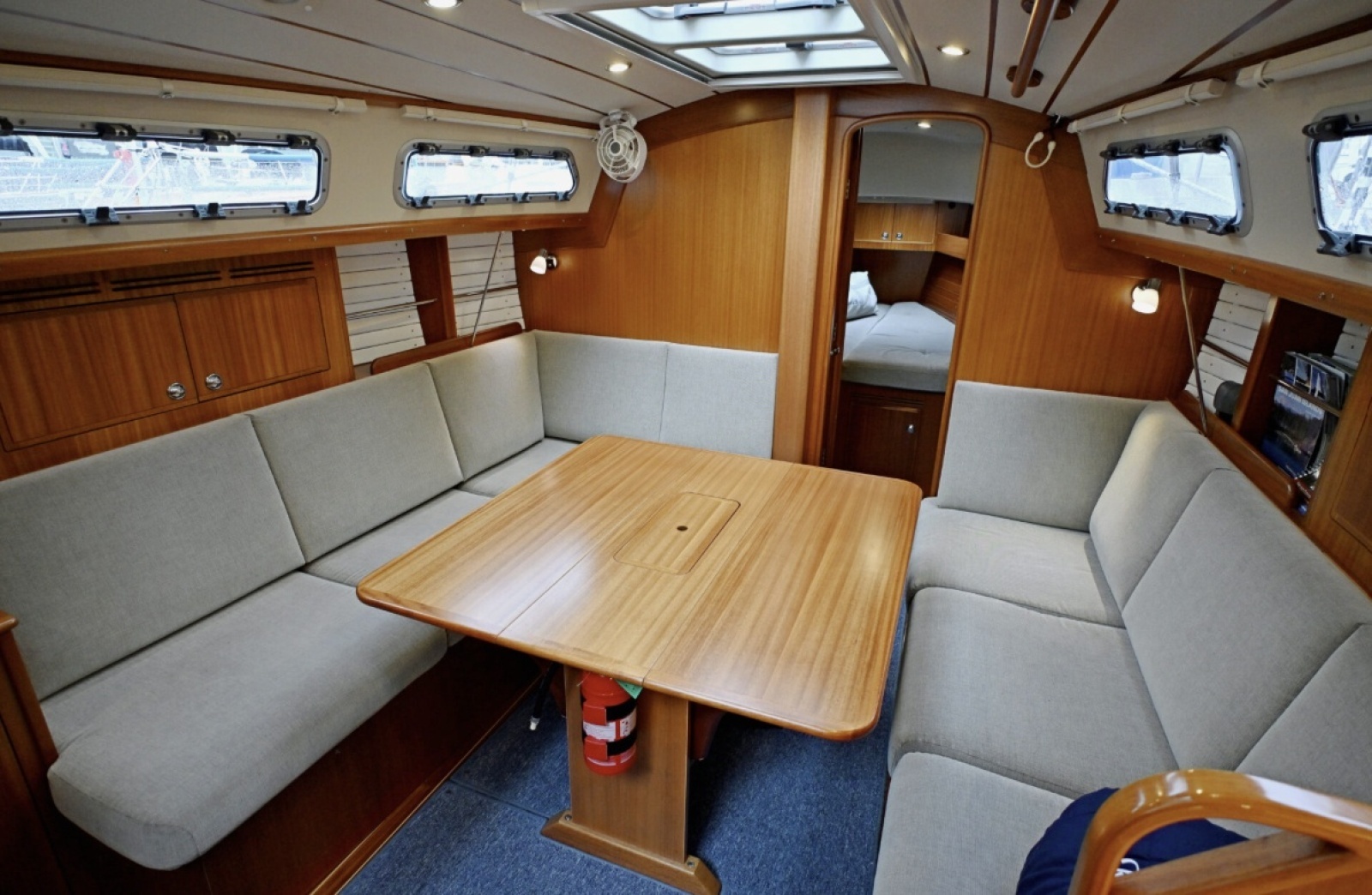 31ft Hallberg Rassy Yacht For Sale