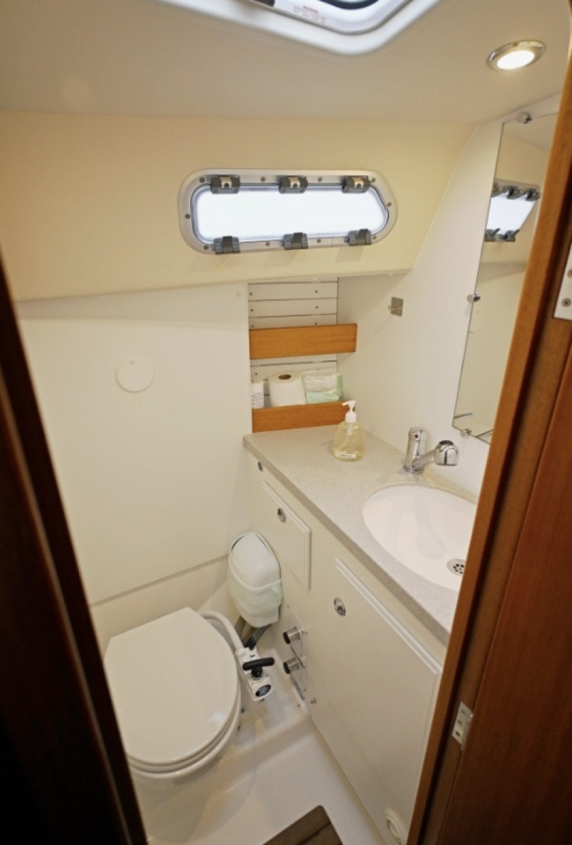 31ft Hallberg Rassy Yacht For Sale