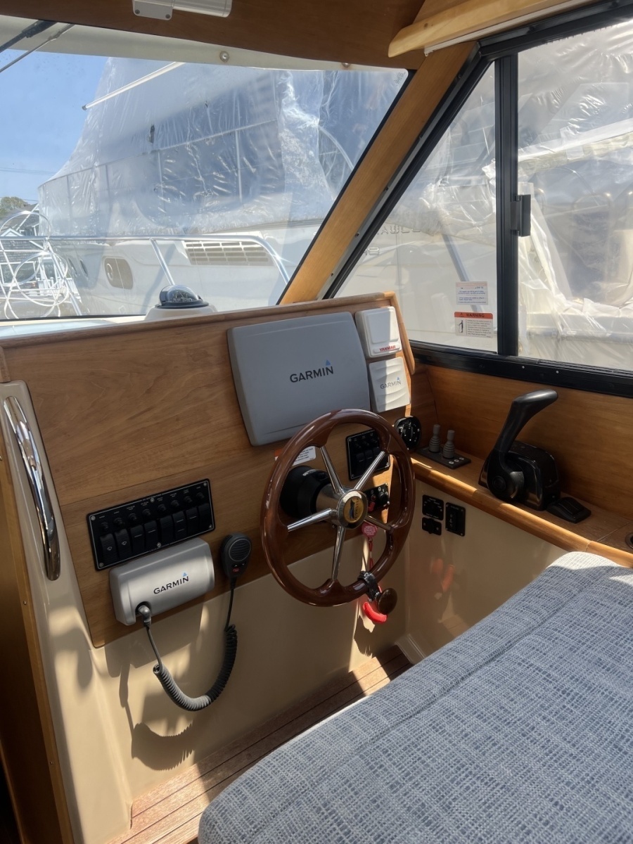 26ft Cutwater Yacht For Sale