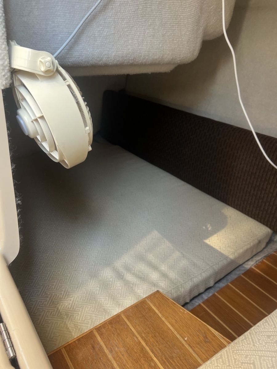 26ft Cutwater Yacht For Sale