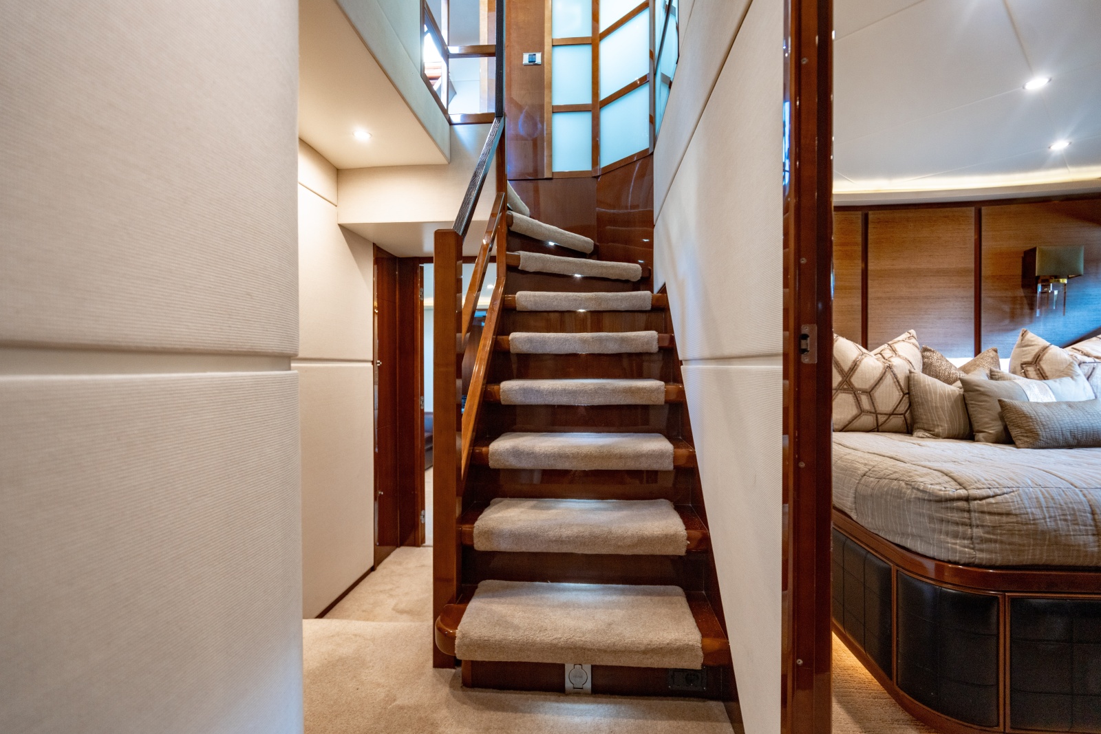 2010 Princess 95 M/Y