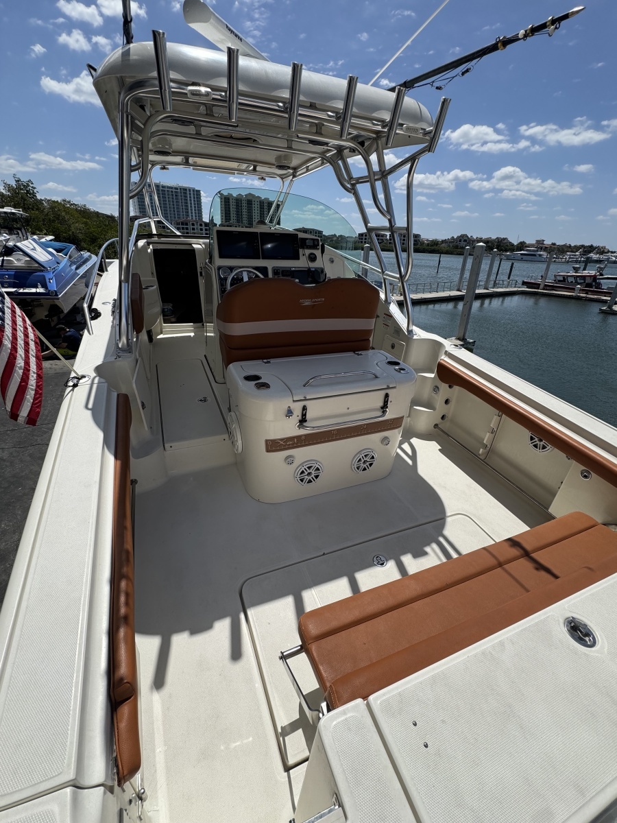 33ft Hydra Sports Yacht For Sale