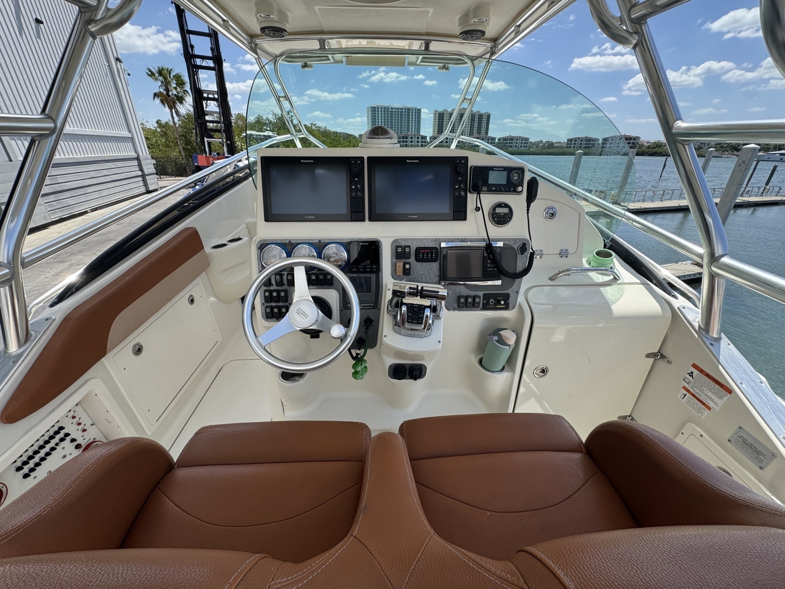 33ft Hydra Sports Yacht For Sale