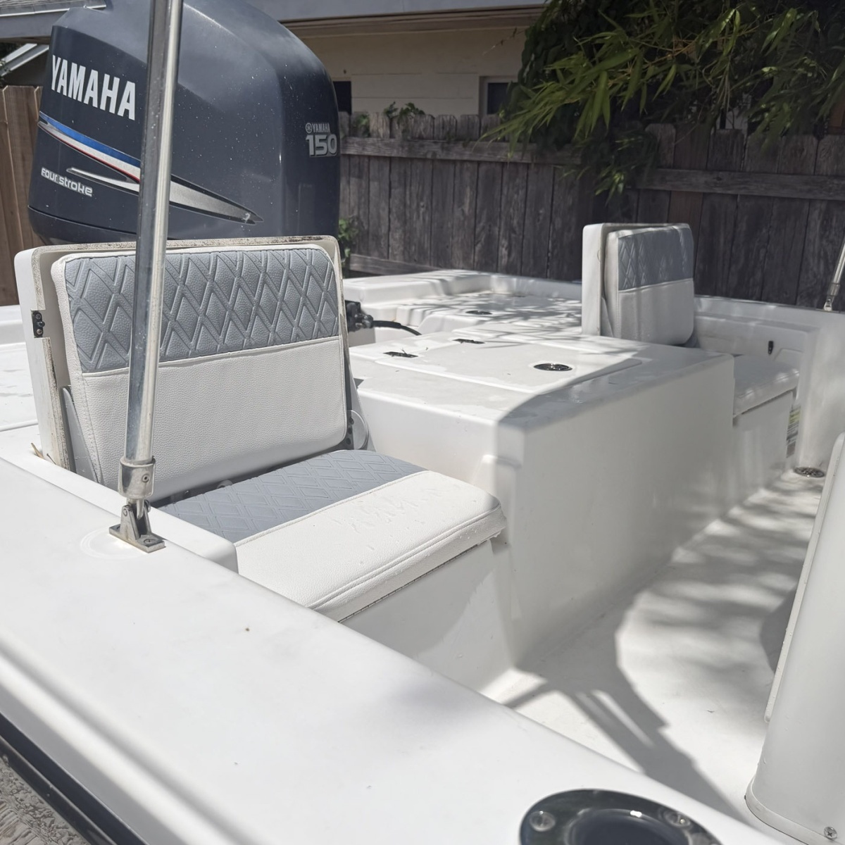 22ft Pathfinder Yacht For Sale
