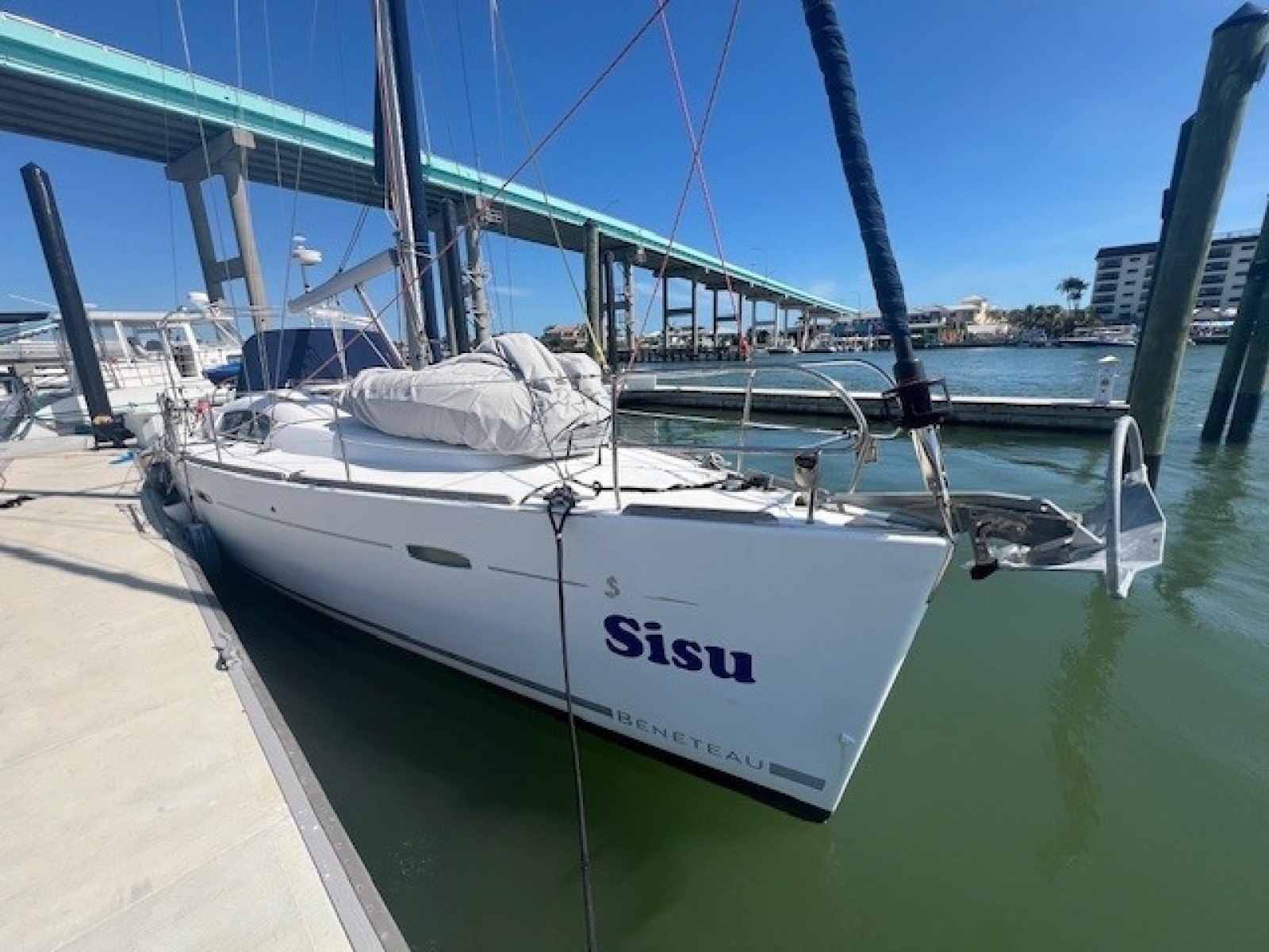 Sisu 43ft Beneteau Yacht For Sale