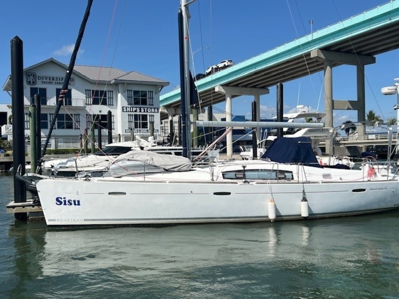 Sisu 43ft Beneteau Yacht For Sale