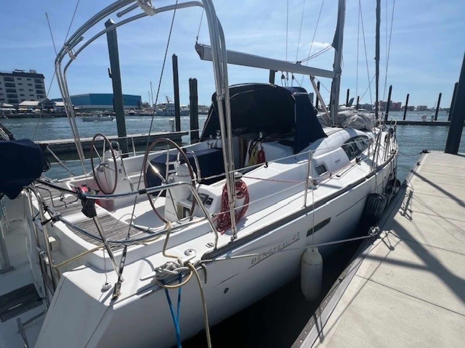 Sisu 43ft Beneteau Yacht For Sale