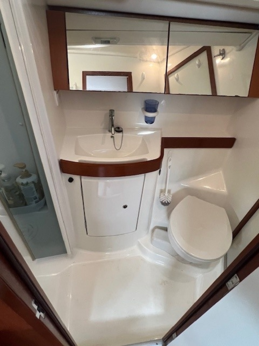 Sisu 43ft Beneteau Yacht For Sale
