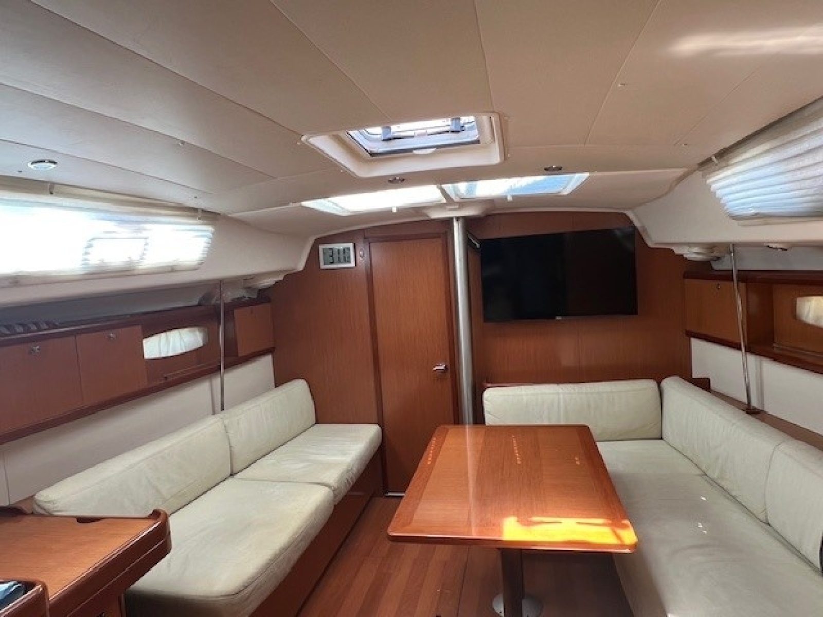 2009 Beneteau Oceanis 43