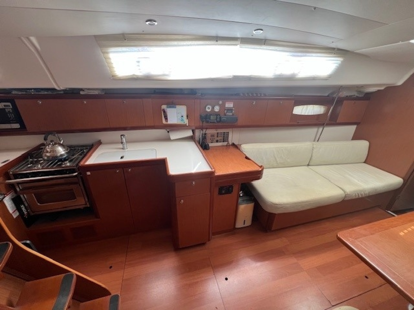 Sisu 43ft Beneteau Yacht For Sale