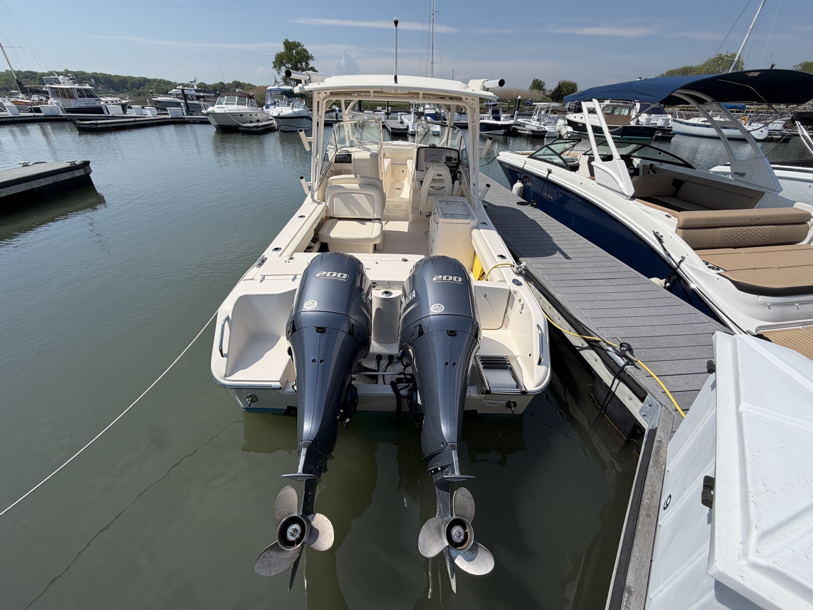 2018 Grady-White 275 Freedom