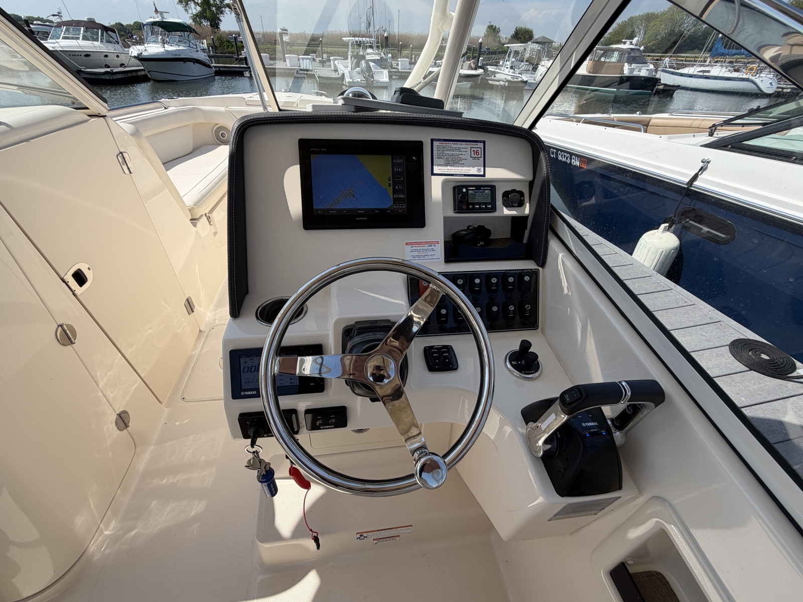 2018 Grady-White 275 Freedom