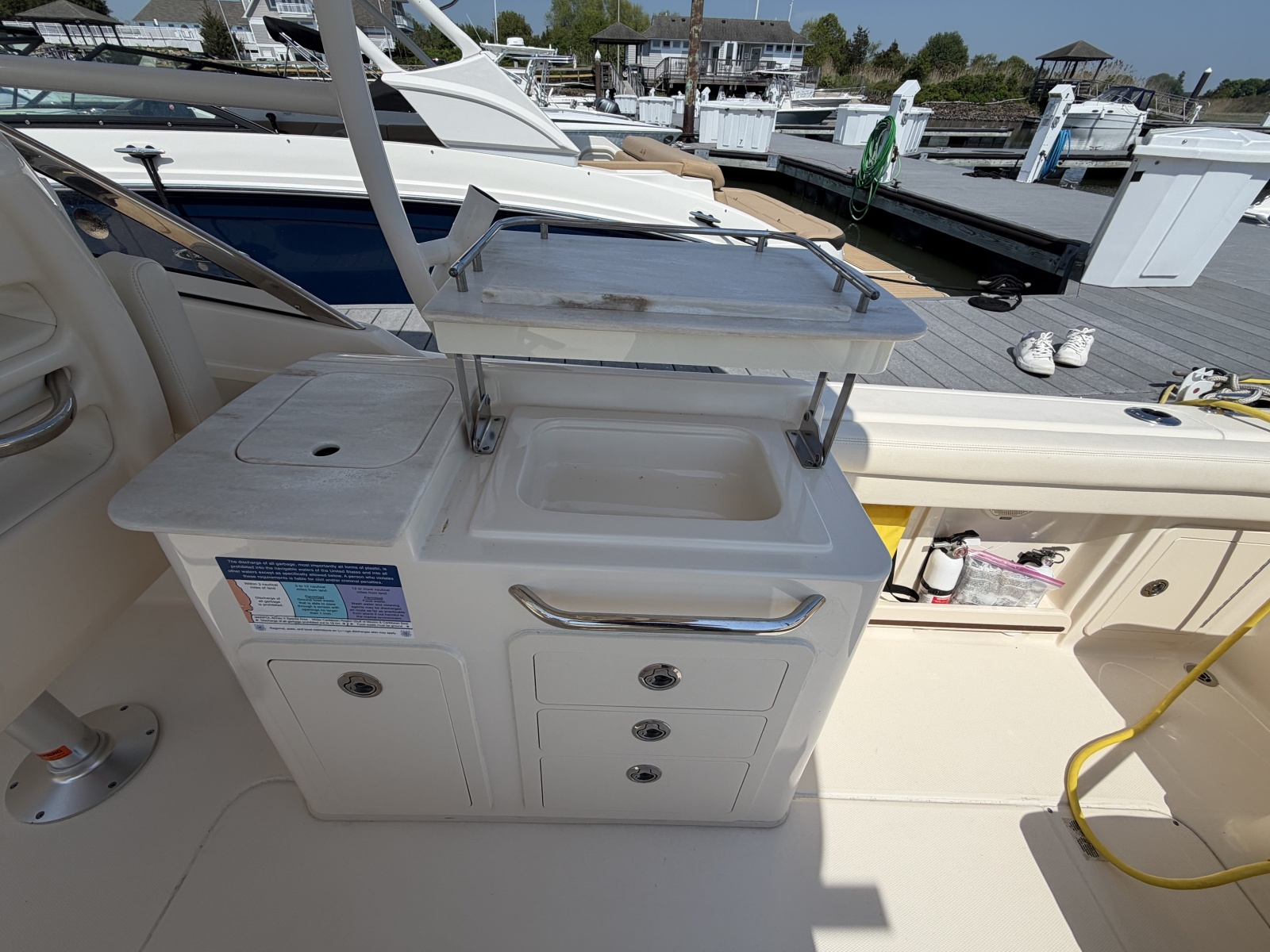 2018 Grady-White 275 Freedom