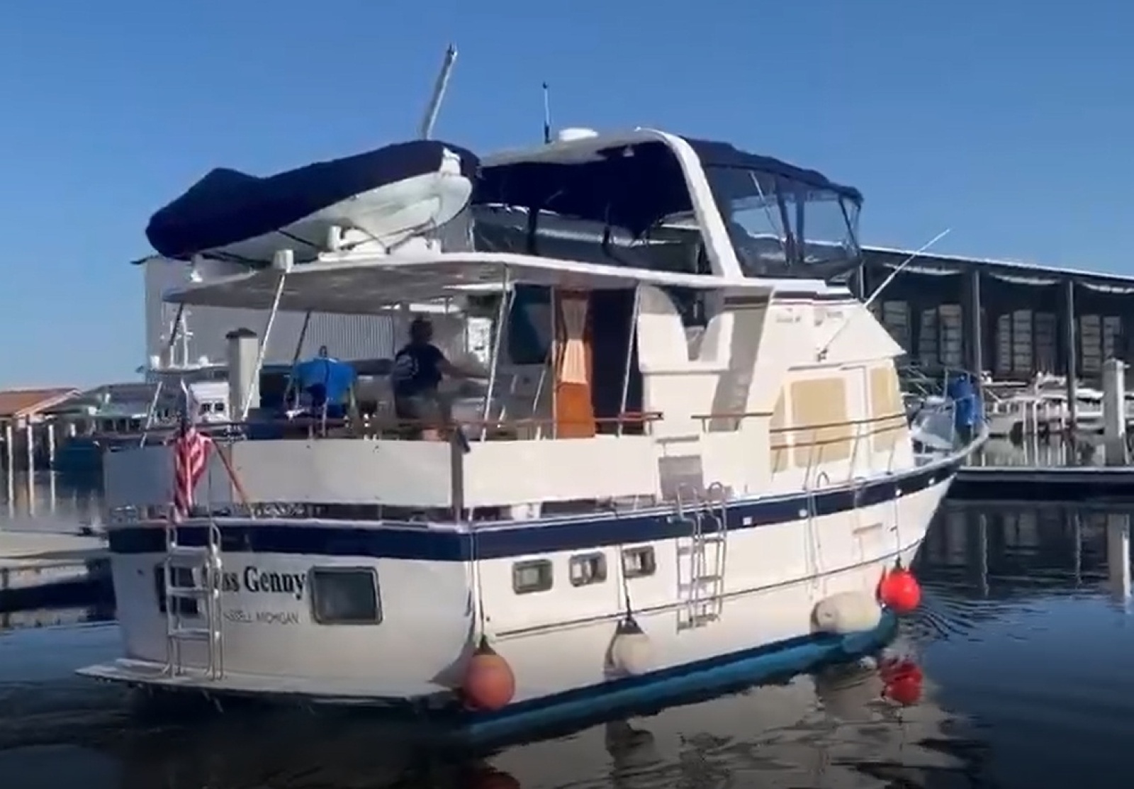 1990 DeFever Offshore Cruiser