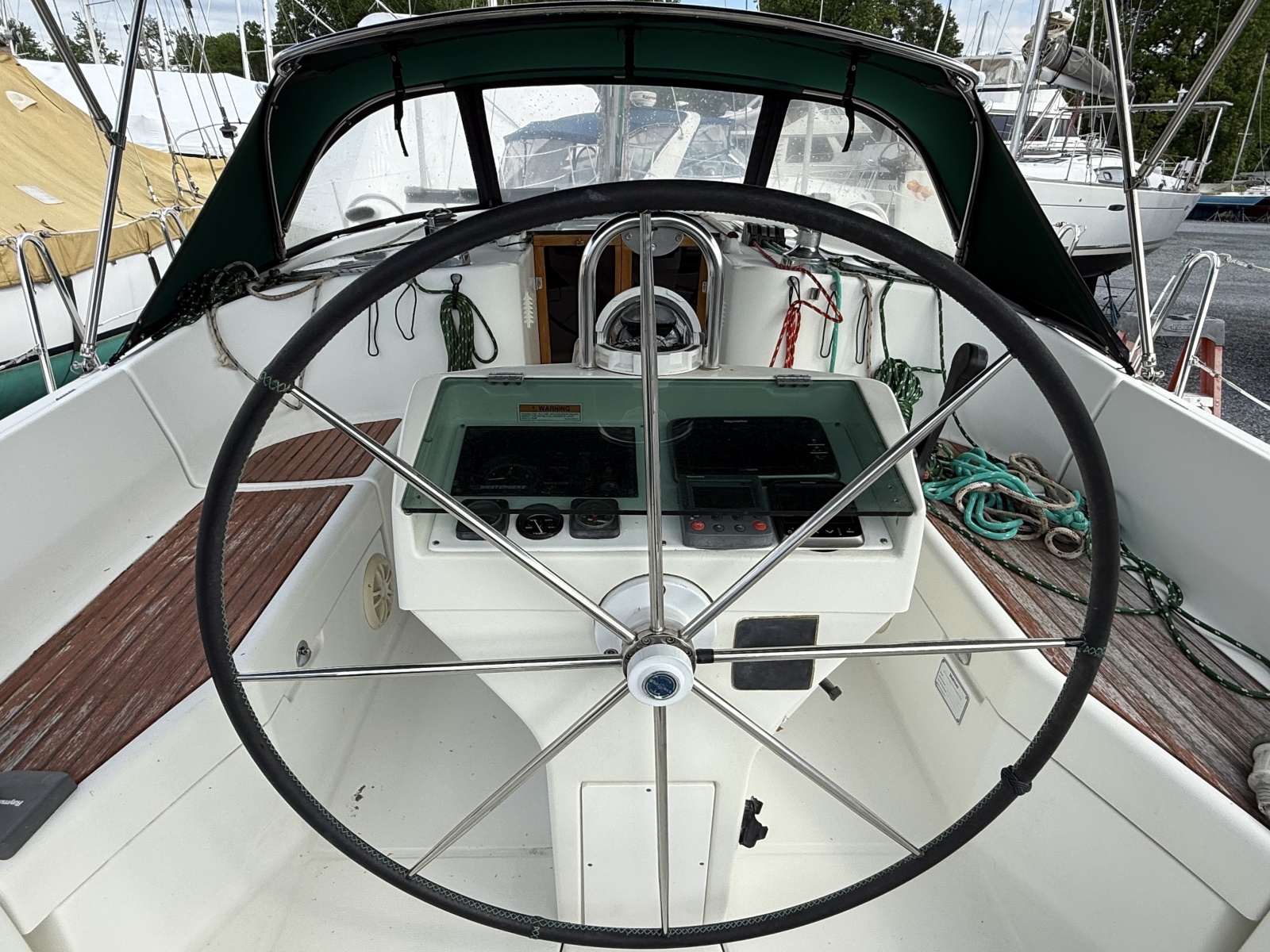 1998 Beneteau 411