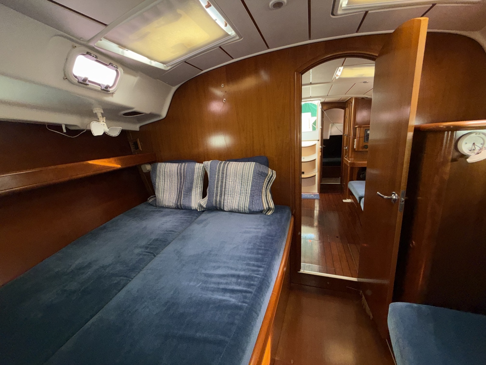 1998 Beneteau 411