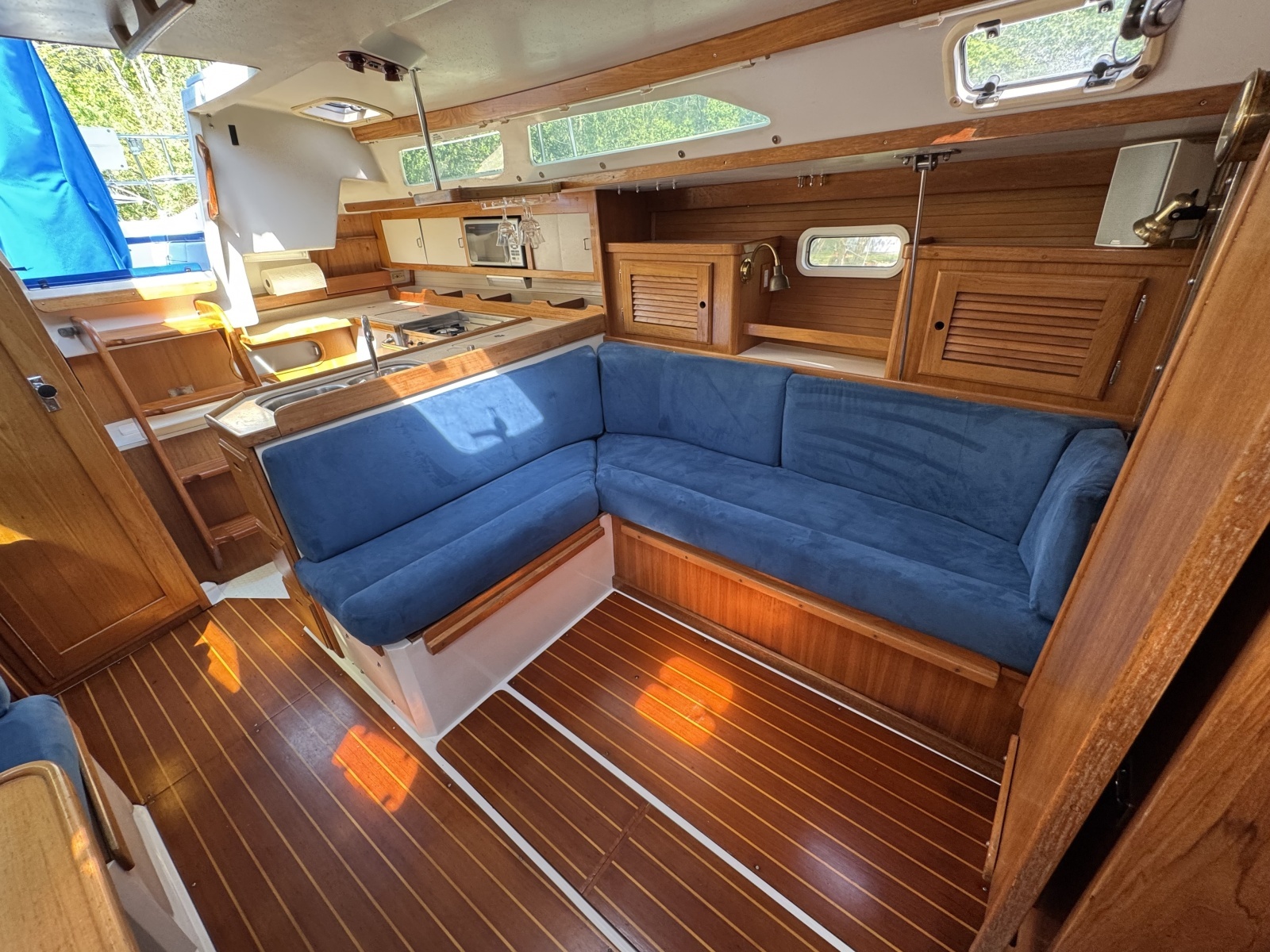 Cathersis 36ft Catalina Yacht For Sale