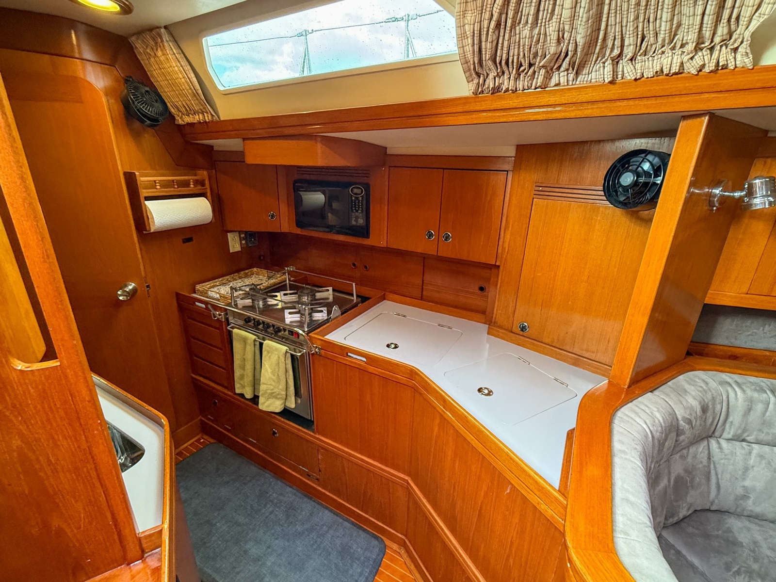 1990 Baltic 52